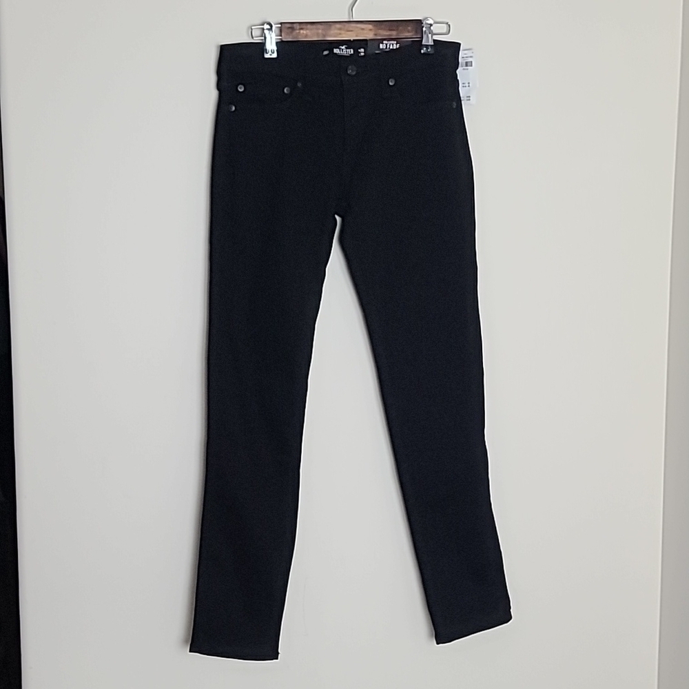 Hollister black skinny jeans